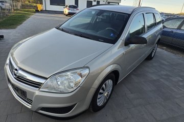 Astra/Benzynka/Lift/Oplacona